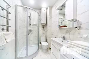 1-к квартира, посуточно, 40м2, 4/6 этаж