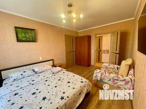 2-к квартира, посуточно, 42м2, 4/5 этаж