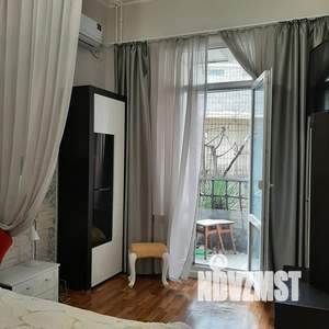 1-к квартира, посуточно, 30м2, 1/2 этаж