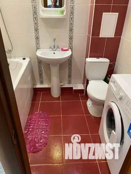 1-к квартира, посуточно, 39м2, 3/5 этаж