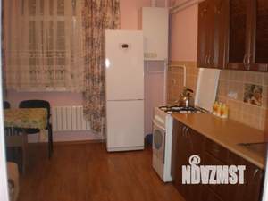 1-к квартира, посуточно, 65м2, 4/7 этаж