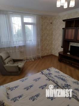 1-к квартира, посуточно, 50м2, 3/9 этаж