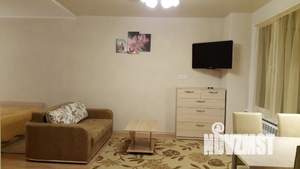 Студия квартира, посуточно, 49м2, 3/9 этаж