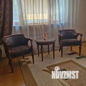 3-к квартира, посуточно, 114м2, 1/3 этаж
