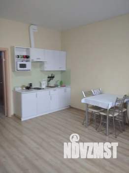 Студия квартира, посуточно, 43м2, 2/2 этаж