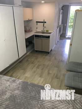 Студия квартира, посуточно, 15м2, 1/2 этаж