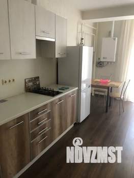 1-к квартира, посуточно, 42м2, 9/10 этаж