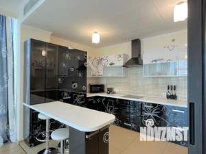 1-к квартира, посуточно, 80м2, 1/1 этаж