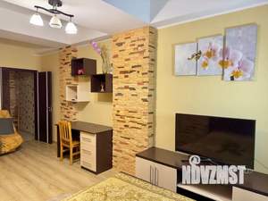 1-к квартира, посуточно, 40м2, 6/12 этаж