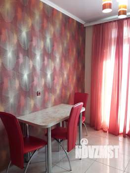 1-к квартира, посуточно, 45м2, 4/10 этаж