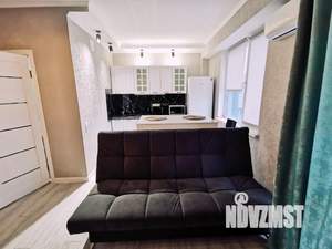 Студия квартира, посуточно, 28м2, 6/8 этаж