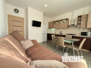 1-к квартира, посуточно, 57м2, 4/10 этаж