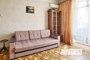 2-к квартира, посуточно, 50м2, 1/1 этаж