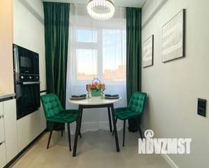 1-к квартира, посуточно, 40м2, 3/10 этаж