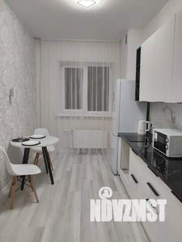 1-к квартира, посуточно, 45м2, 8/16 этаж