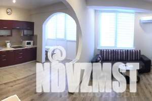 1-к квартира, посуточно, 42м2, 9/16 этаж