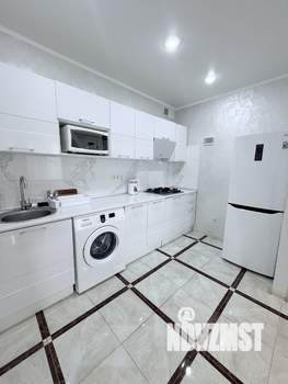 1-к квартира, посуточно, 48м2, 1/2 этаж