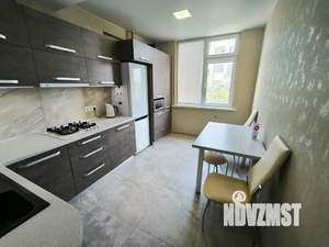 1-к квартира, посуточно, 40м2, 2/10 этаж