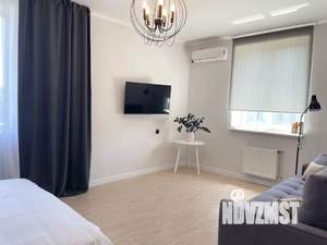 1-к квартира, посуточно, 42м2, 4/5 этаж