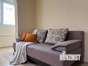 2-к квартира, посуточно, 50м2, 1/9 этаж