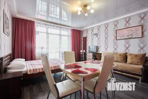 1-к квартира, посуточно, 50м2, 1/1 этаж