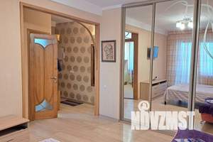 1-к квартира, посуточно, 38м2, 2/5 этаж