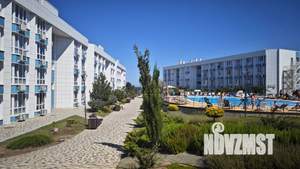 Студия квартира, посуточно, 25м2, 1/4 этаж