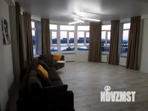 2-к квартира, посуточно, 78м2, 8/10 этаж