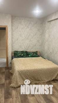 1-к квартира, посуточно, 46м2, 2/10 этаж