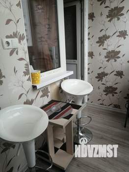 1-к квартира, посуточно, 45м2, 3/11 этаж