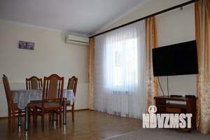 2-к квартира, посуточно, 100м2, 1/1 этаж