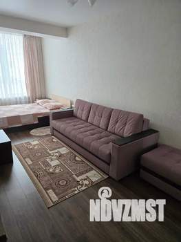 1-к квартира, посуточно, 42м2, 9/10 этаж