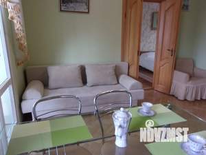 1-к квартира, посуточно, 38м2, 3/3 этаж