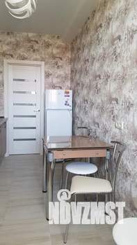 1-к квартира, посуточно, 38м2, 4/5 этаж