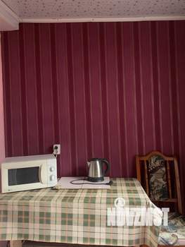 1-к квартира, посуточно, 40м2, 1/2 этаж