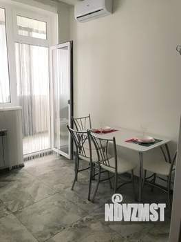 1-к квартира, посуточно, 49м2, 2/5 этаж