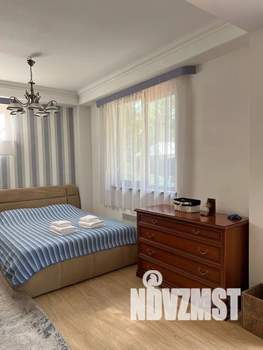 2-к квартира, посуточно, 65м2, 2/2 этаж