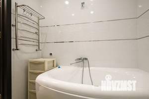 1-к квартира, посуточно, 40м2, 2/10 этаж