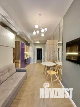 Студия квартира, посуточно, 35м2, 8/10 этаж