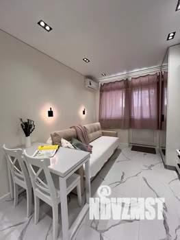 Студия квартира, посуточно, 17м2, 1/3 этаж