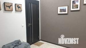 Студия квартира, посуточно, 53м2, 1/3 этаж