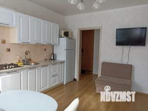 2-к квартира, посуточно, 52м2, 3/3 этаж