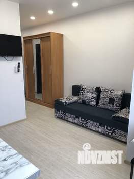 Студия квартира, посуточно, 20м2, 1/3 этаж