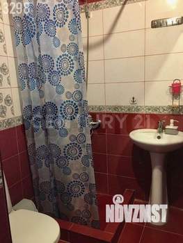 1-к квартира, посуточно, 42м2, 1/2 этаж