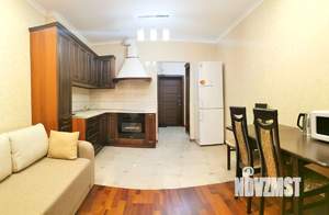 Студия квартира, посуточно, 44м2, 10/12 этаж