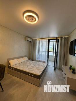 Студия квартира, посуточно, 32м2, 2/10 этаж