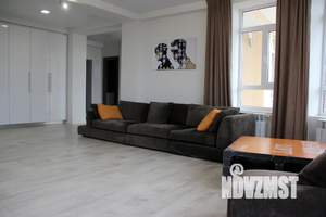 2-к квартира, посуточно, 78м2, 8/10 этаж