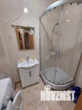1-к квартира, посуточно, 40м2, 3/5 этаж