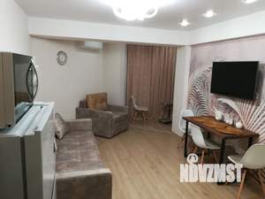 Студия квартира, посуточно, 25м2, 1/4 этаж