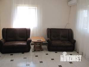 1-к квартира, посуточно, 48м2, 3/3 этаж